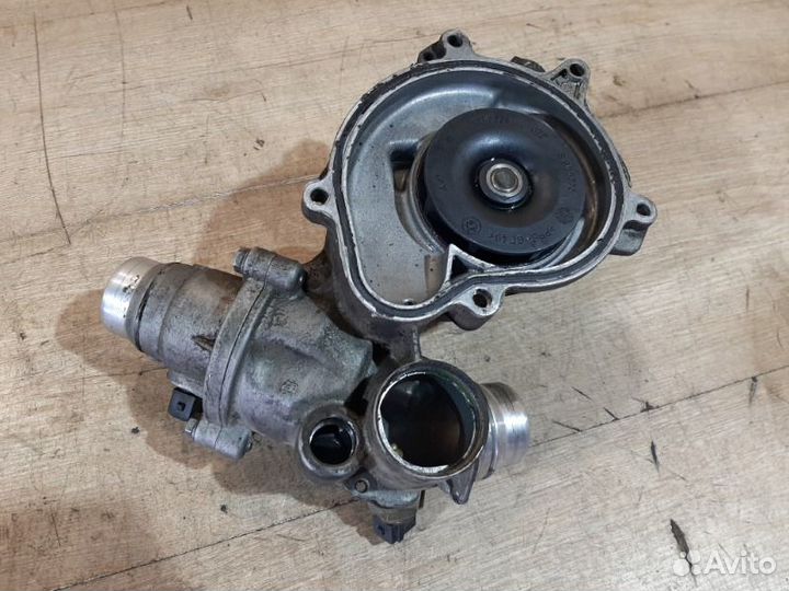 Насос водяной (помпа ) Bmw 7-Series E66 N62. B48B