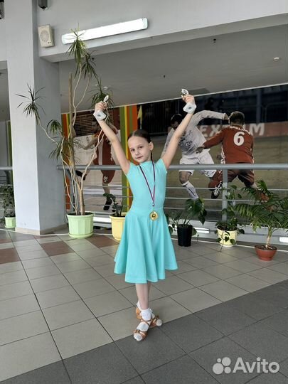 Платье для бальных танцев