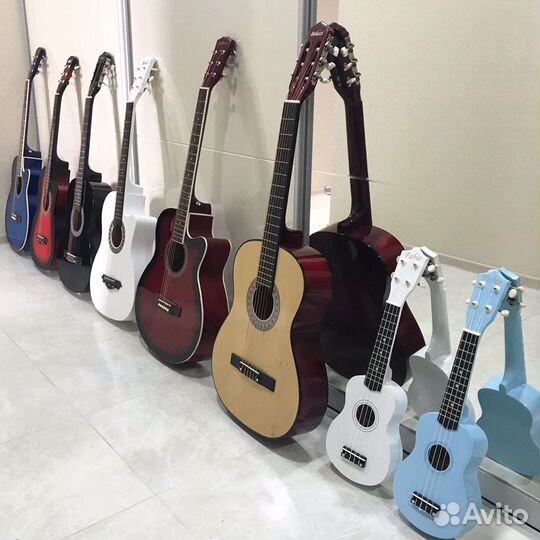 Укулеле гавайская гитара новая