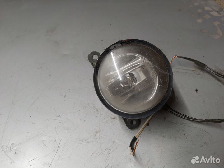 Фара противотуманная Renault Logan 2 дефект