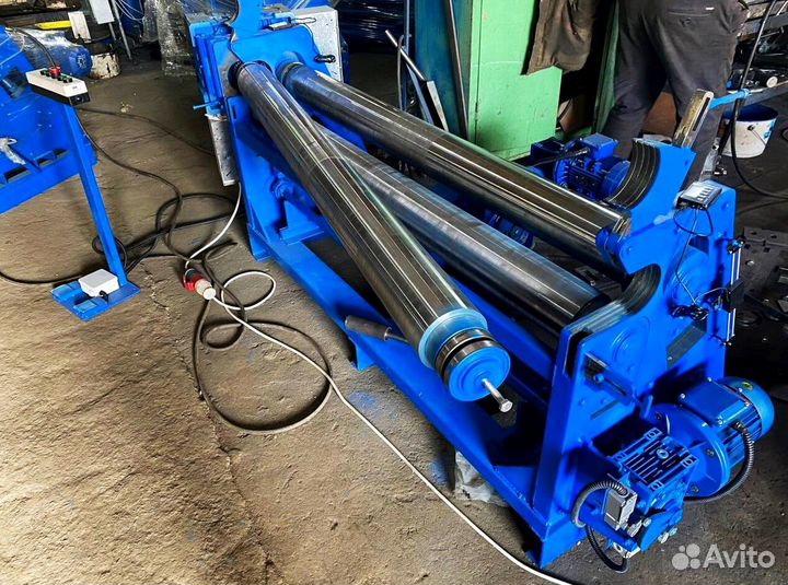 Вальцовочный станок 1550х6мм от производителя
