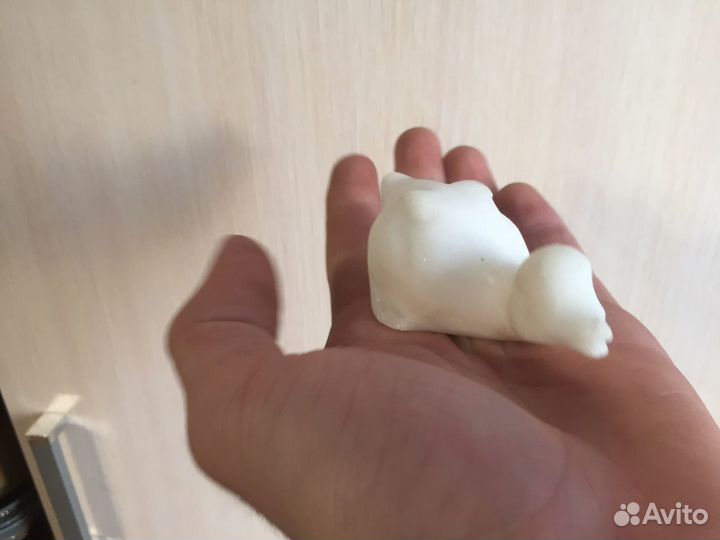 Утка из камня фигурка