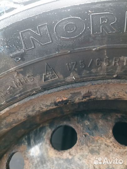 Nokian Tyres eLine 16.9/15.5 R14