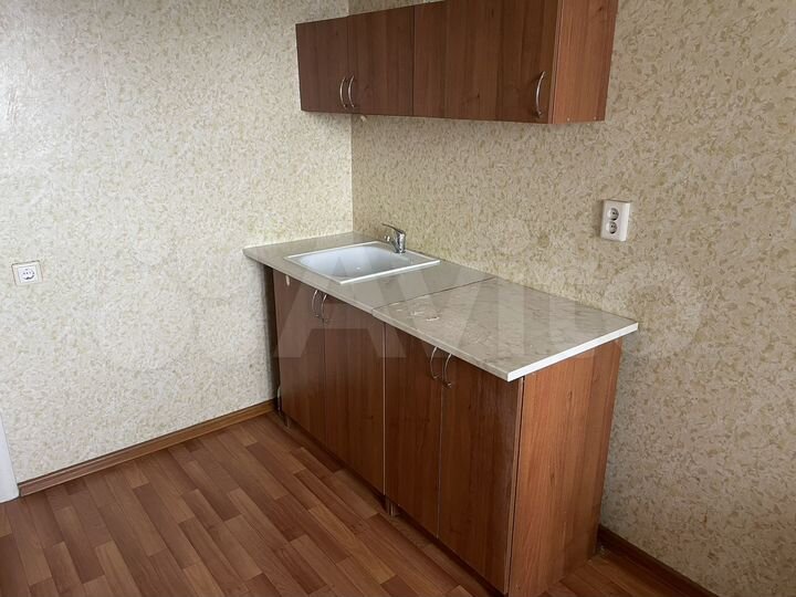 1-к. квартира, 42 м², 5/10 эт.