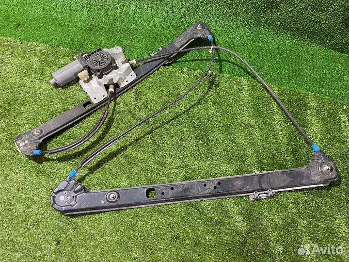 Стеклоподьемник передний правый BMW X5 E53