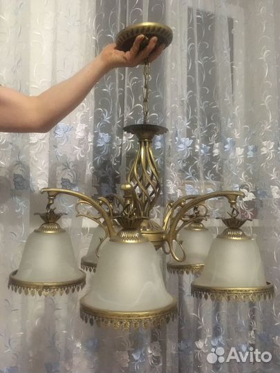 Люстра потолочная