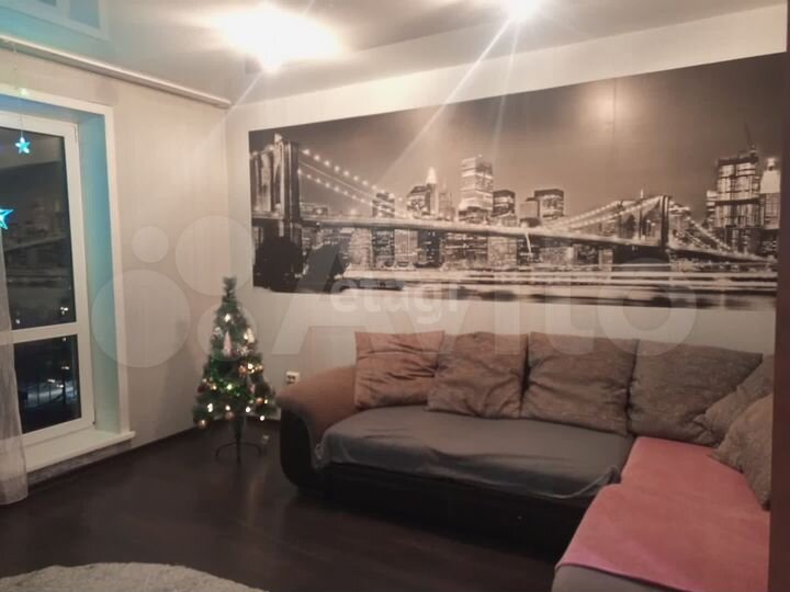 2-к. квартира, 54 м², 10/10 эт.
