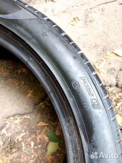 Pirelli P Zero PZ4 315/35 R22 111Y