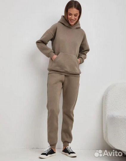 Костюм спортивный теплый 56 р новый