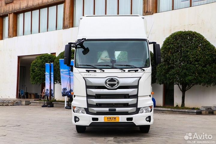 Hino 700, 2023