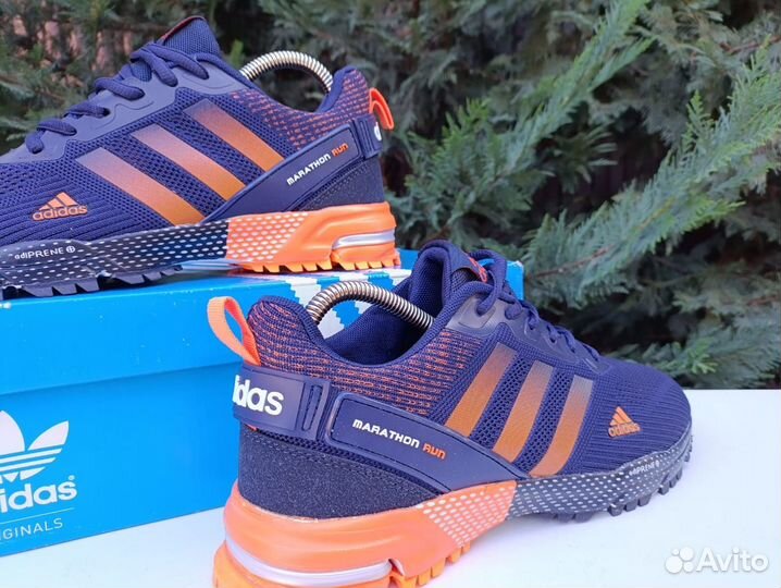 Кроссовки adidas marathon спортивные