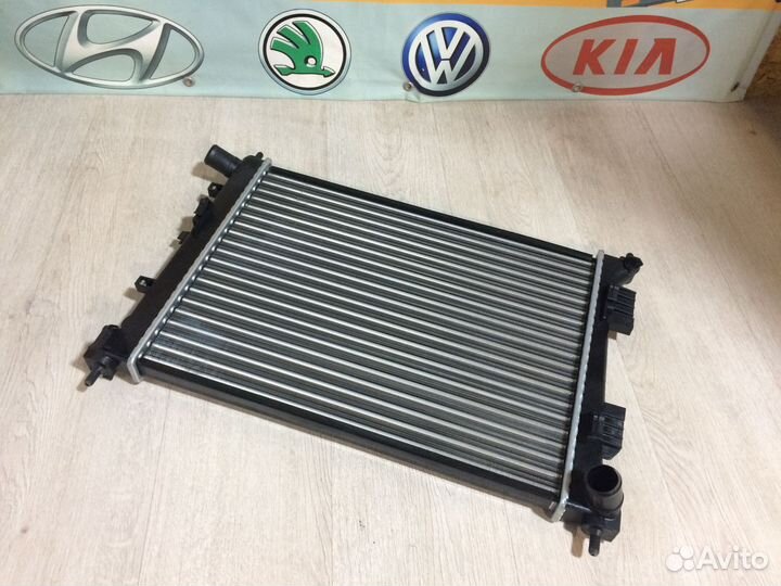 Радиатор охлаждения основной Solaris Rio 10-17 мкп