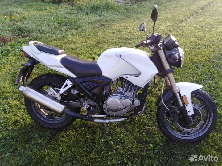 Мотоцикл loncin LX 250-7