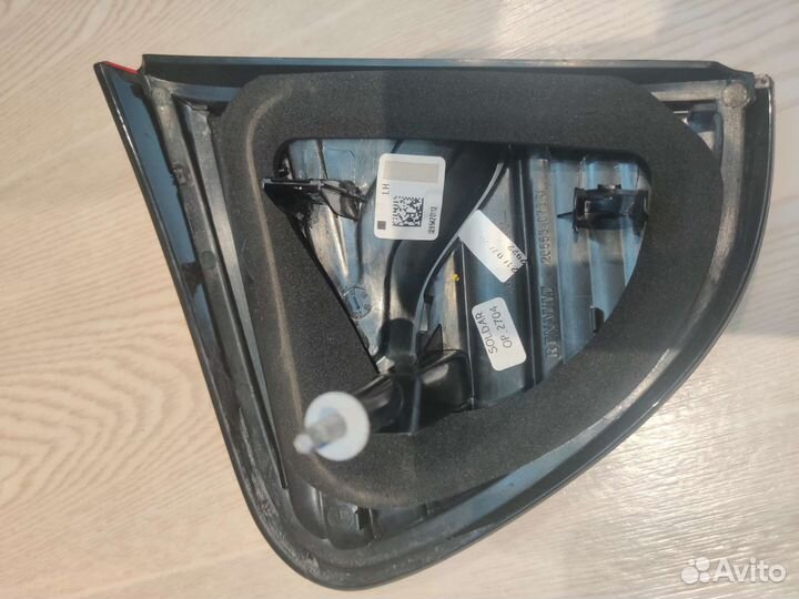 Фара багажника левая renault kaptur 265554078r