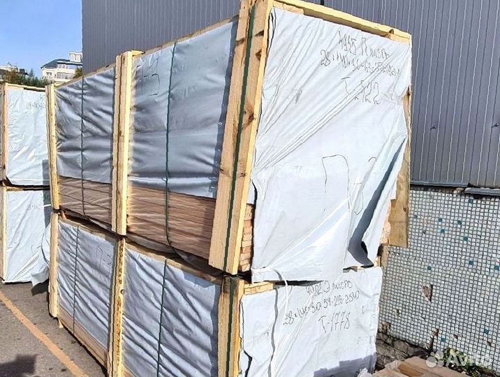 Хвойный брусок А-В 40x40x3.0 Сухой строганный