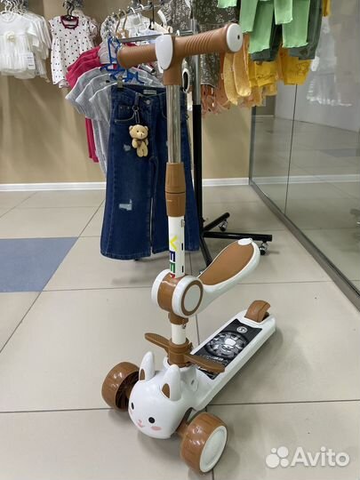 Самокат детский новый