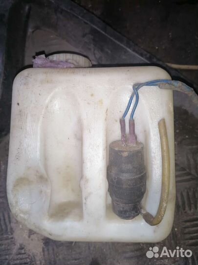 Бачок стеклоомывателя ваз 2107