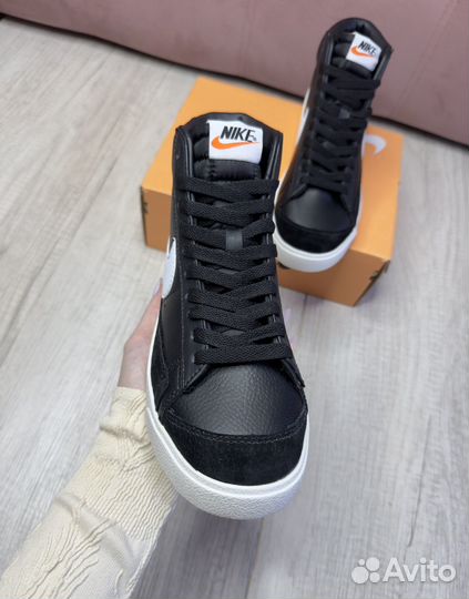 Кроссовки черные Nike Blazer Mid 77 vntg новые 37