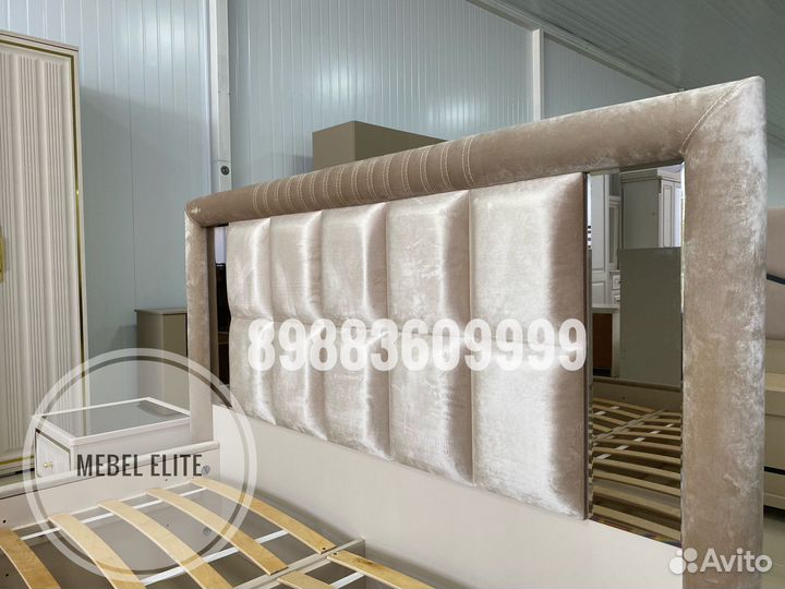 Спальный гарнитур Замира