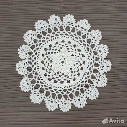 Салфетки вязанные крючком