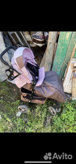 Прогулочная коляска