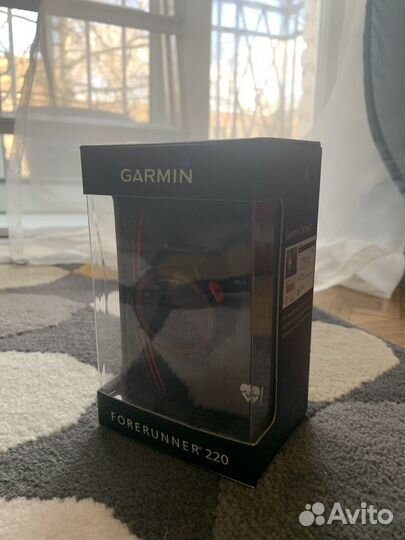 Часы Garmin forrerunner 220