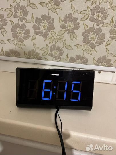 Telefunken. Настольные часы + будильник + радио