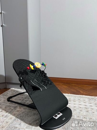 Шезлонг для новорождённых