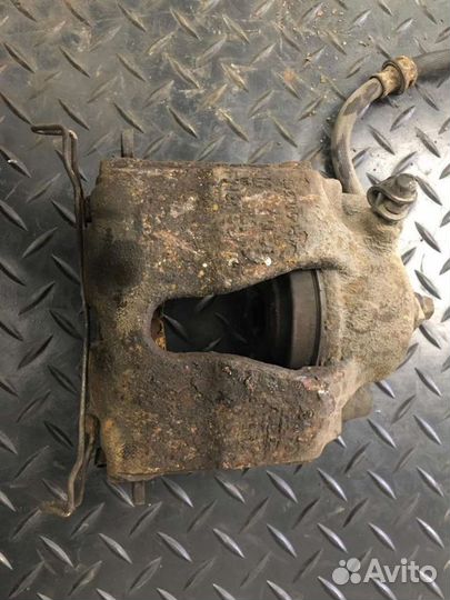 Суппорт перед/право на Opel Astra G / Classic