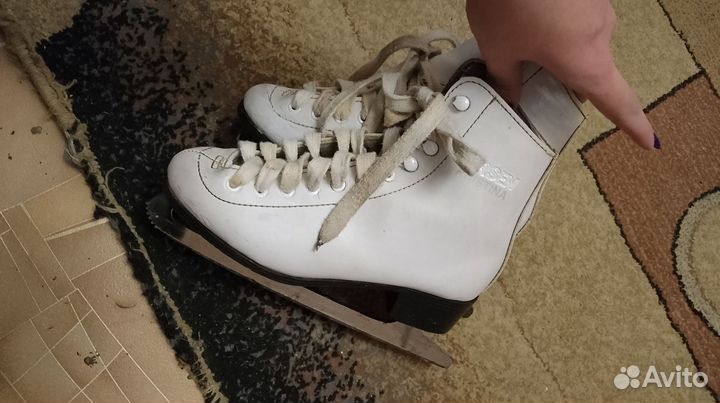 Коньки фигурные