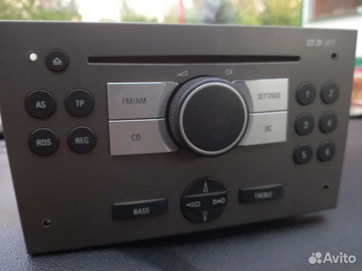 CD 30 с дисплеем