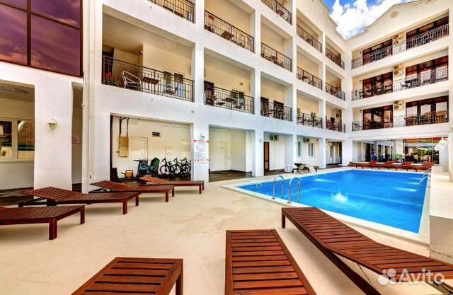 Готовый дом в Геленджик бассейн