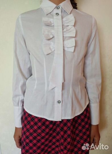 Блузка школьная