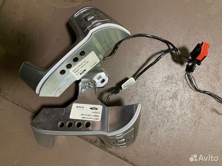 Кнопки на руль Ford Mondeo IV без круиза