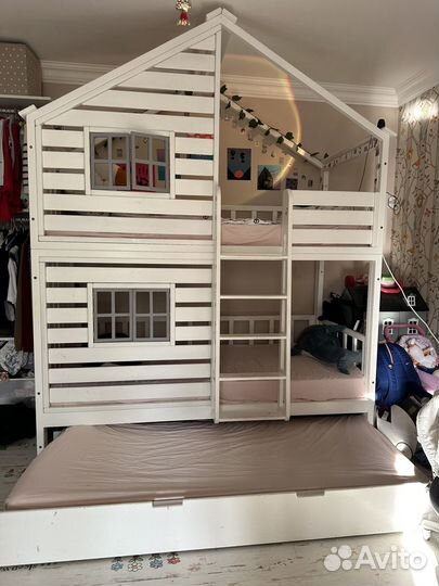 Кроватка домик Кровать Дом (лиственница)