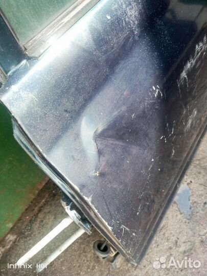 Дверь боковая задняя левая Toyota Land Cruiser