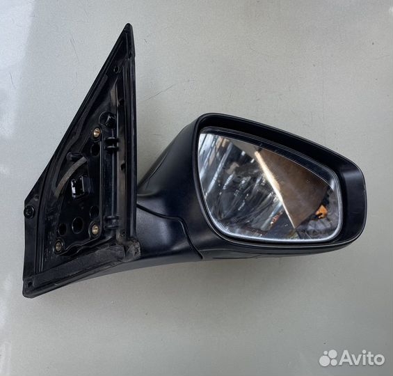 Зеркало правое Hyundai Solaris 1