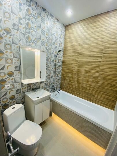 2-к. квартира, 53 м², 13/15 эт.