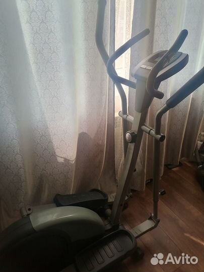 Эллиптический тренажер