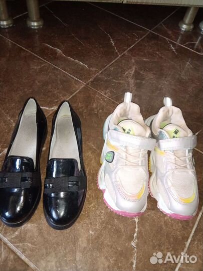 Туфли, кроссовки