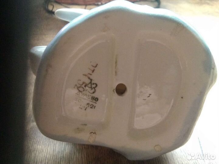 Статуэтка царевна лебедь