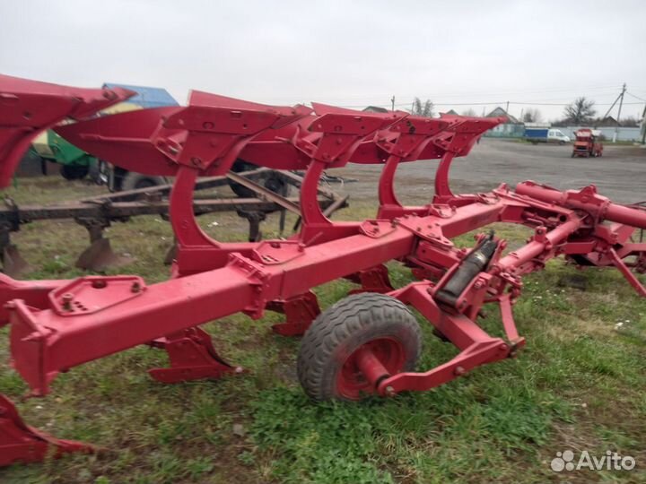 Плуг Gregoire Besson 5-9 корп. (SP 9), 2009