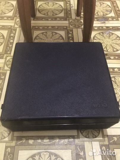 Катушечный магнитофон