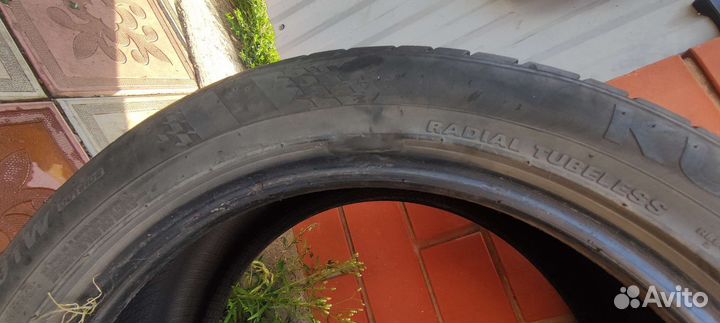 Kumho Ecsta HS51 215/50 R17