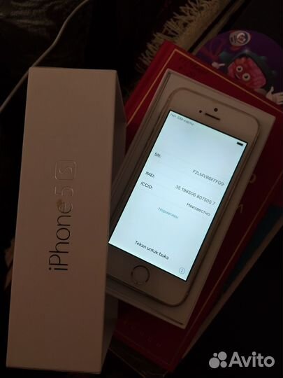 iPhone 5S, 16 ГБ