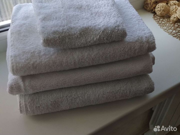 Полотенца белые комплект(4шт)