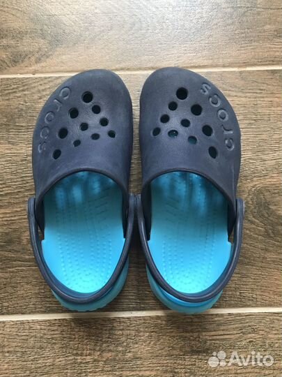 Продам детские Crocs