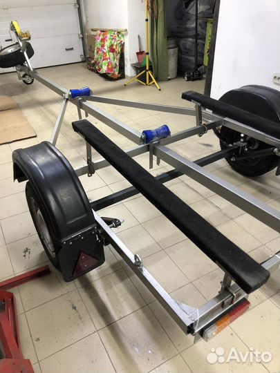 Прицеп для лодки