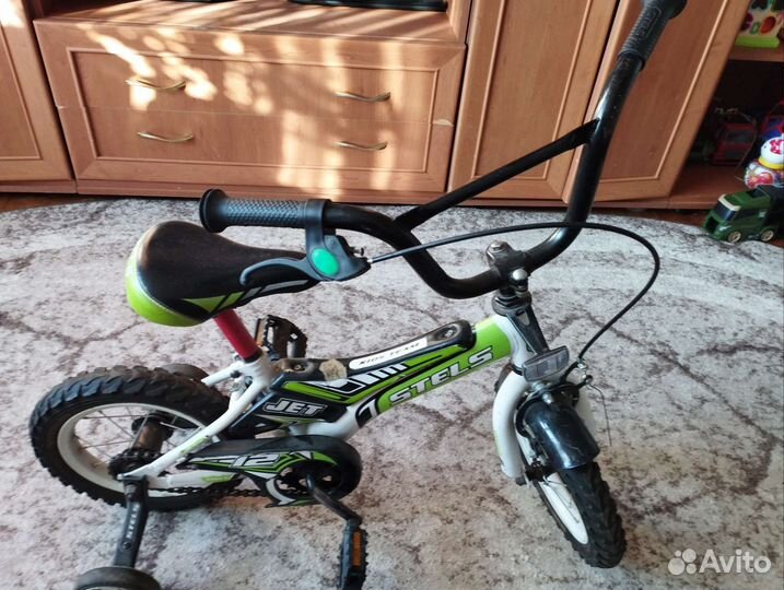 Продам детский велосипед Stels