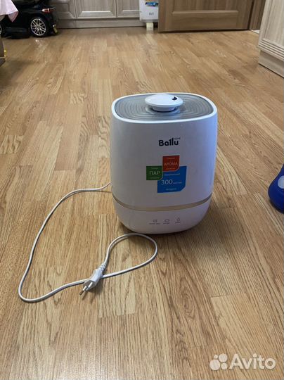 Увлажнитель воздуха Ballu UHB-805